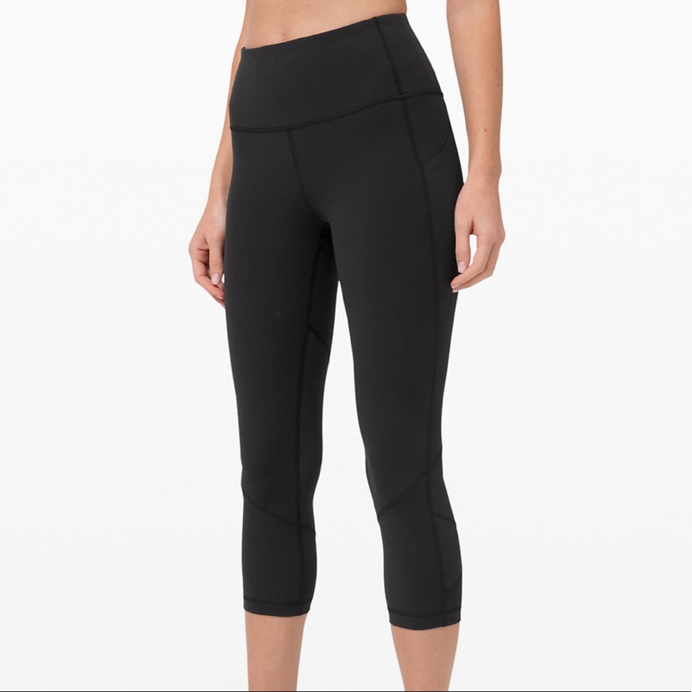 LuLulemon Yoga Cropped Black Leggings